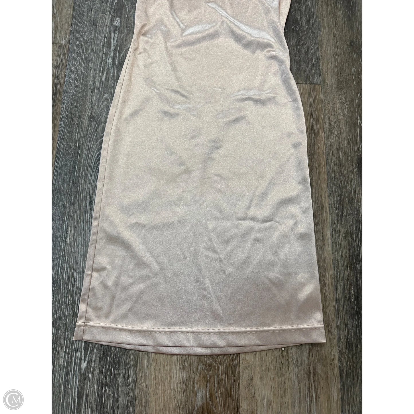 Dress Casual Short By Ser. O. Ya  In Gold, Size: S