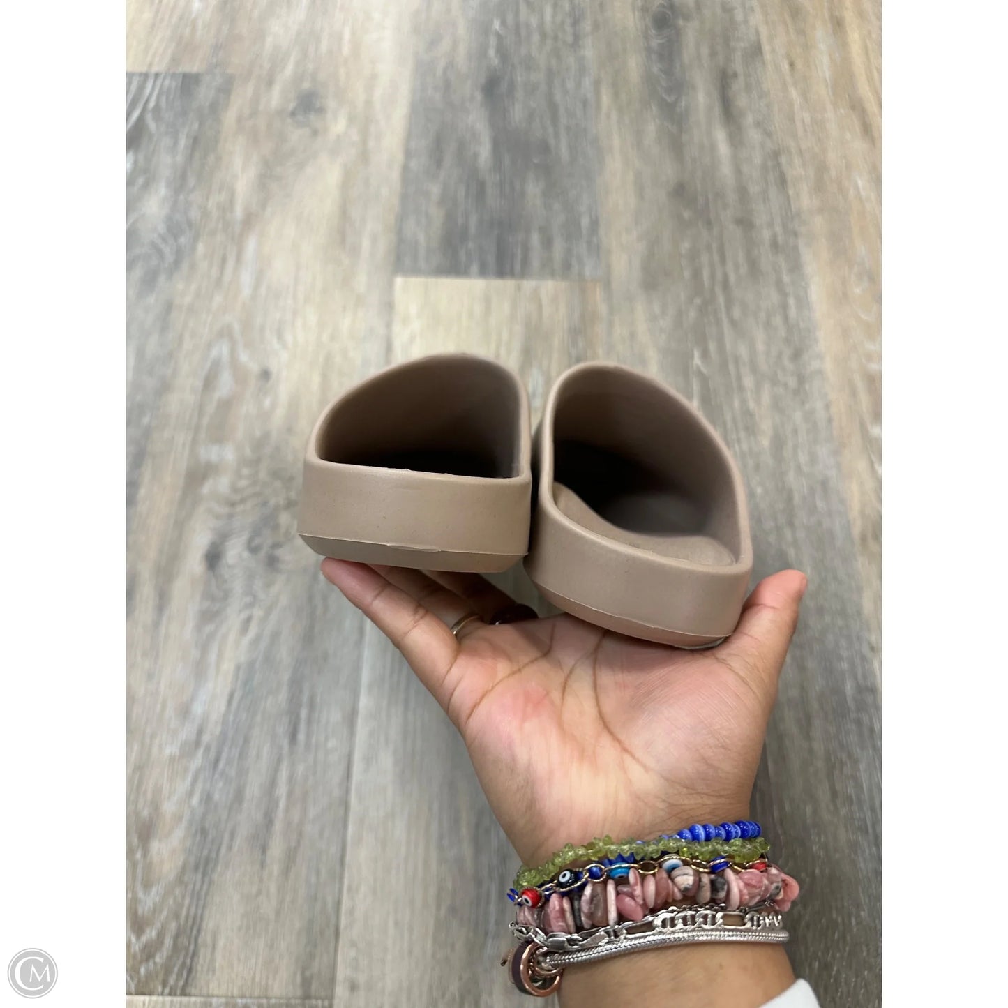 Shoes Flats By Jeffrey Campbell In Tan, Size: 9