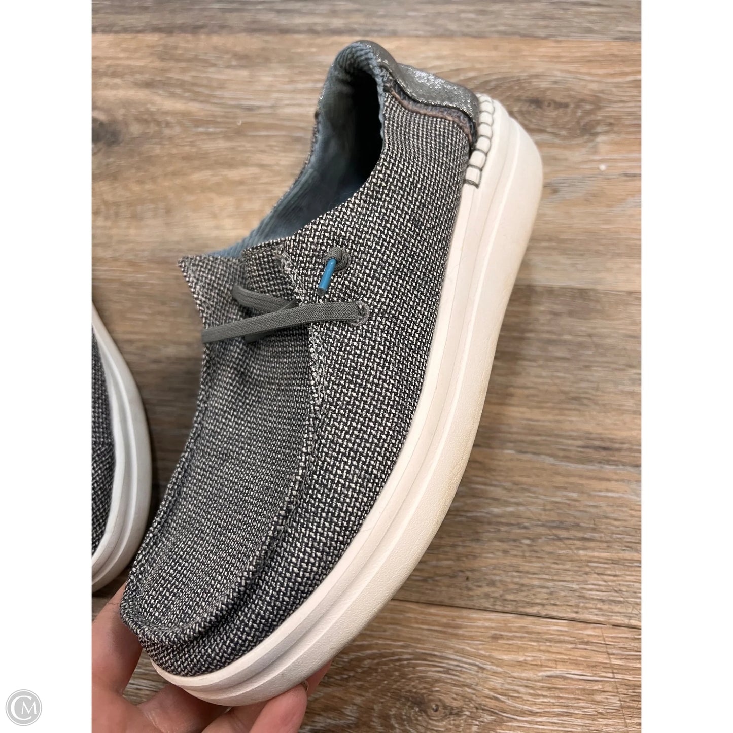 Shoes Flats By Hey Dude In Grey, Size: 7