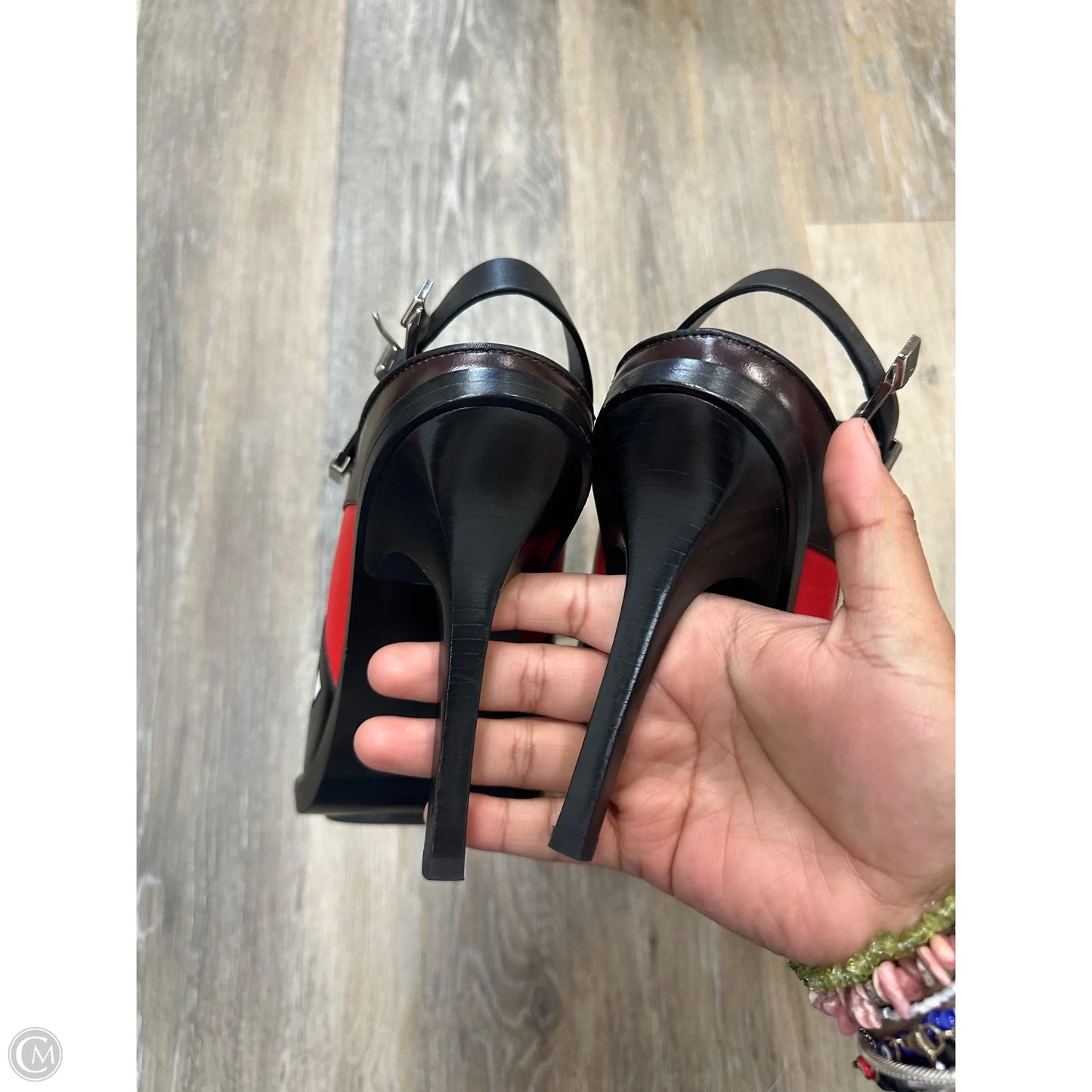 Shoes Luxury Designer By Versace In Black & Red, Size: 8.5