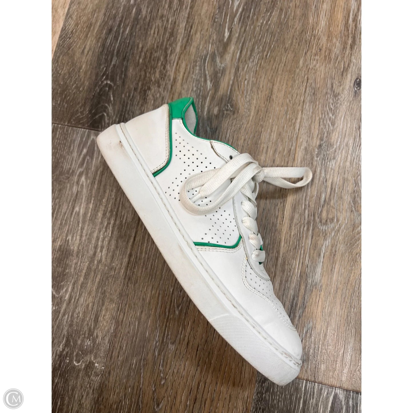 Shoes Sneakers By M. Gemi In White, Size: 9