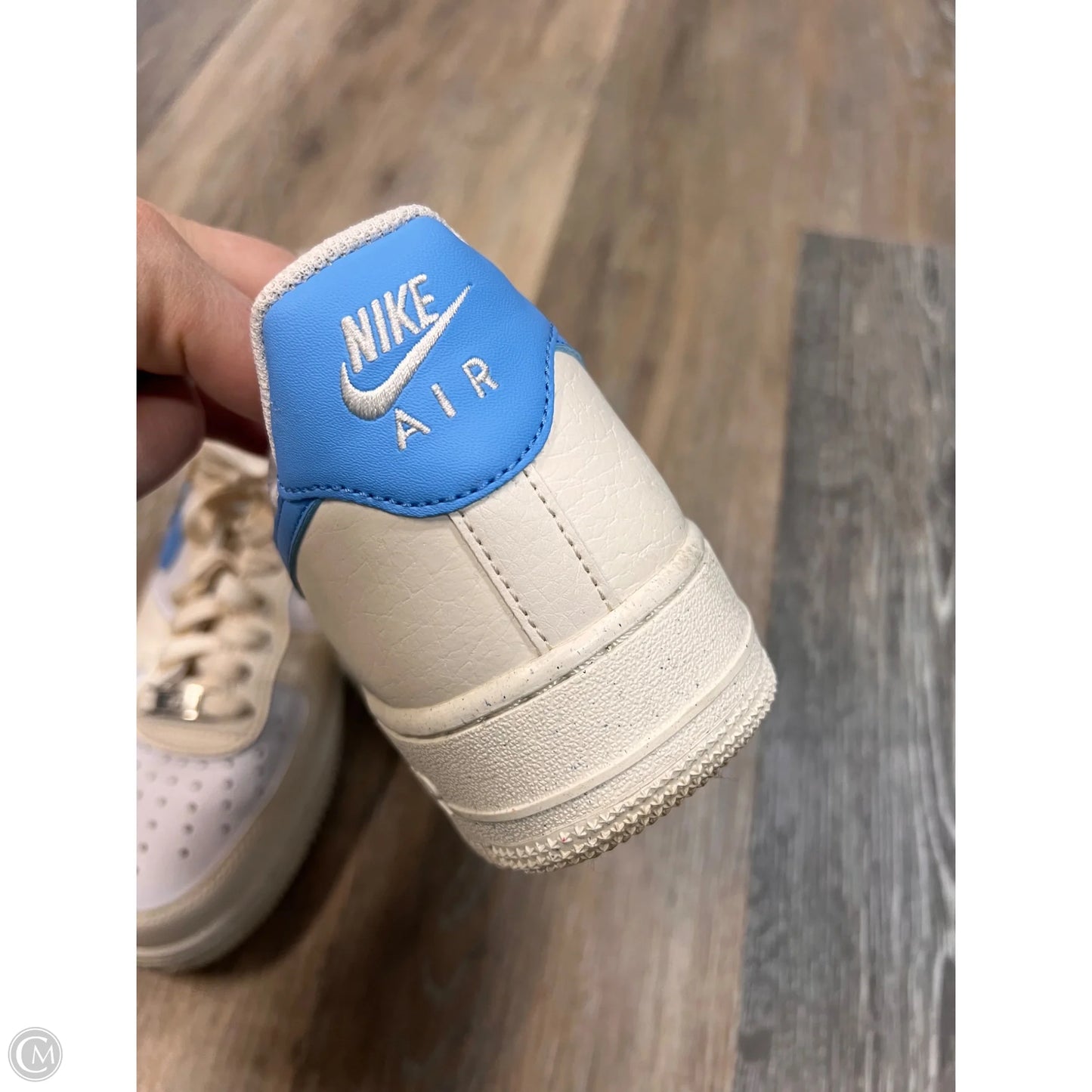 Shoes Sneakers By Nike In Multi-colored, Size: 9