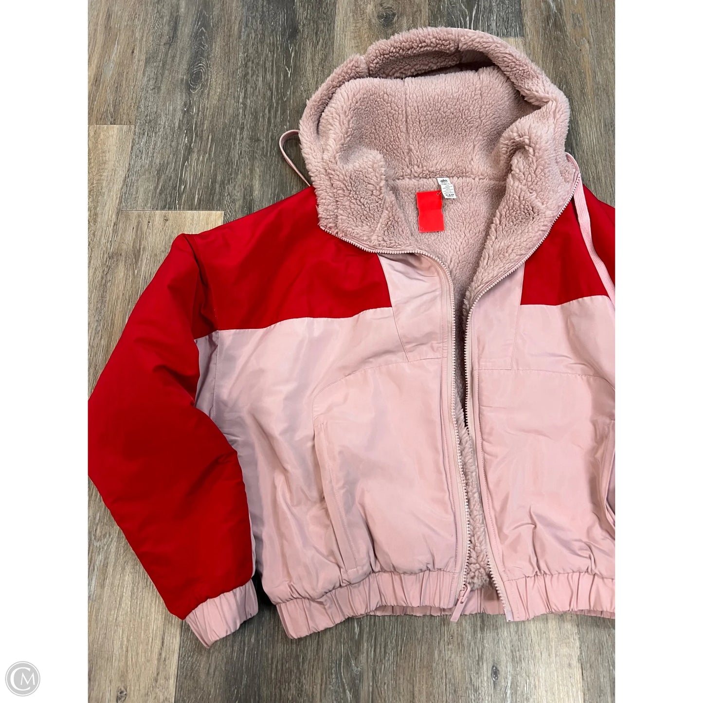 Coat Puffer & Quilted By Alo In Pink & Red, Size: S