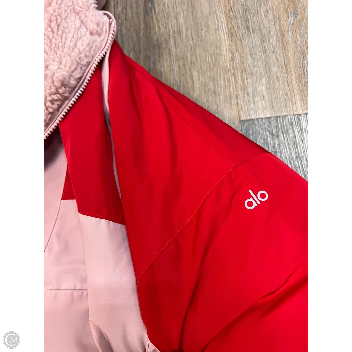 Coat Puffer & Quilted By Alo In Pink & Red, Size: S