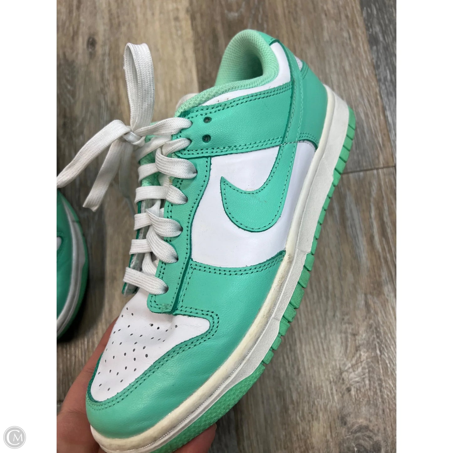 Shoes Athletic By Nike In Green & White, Size: 8