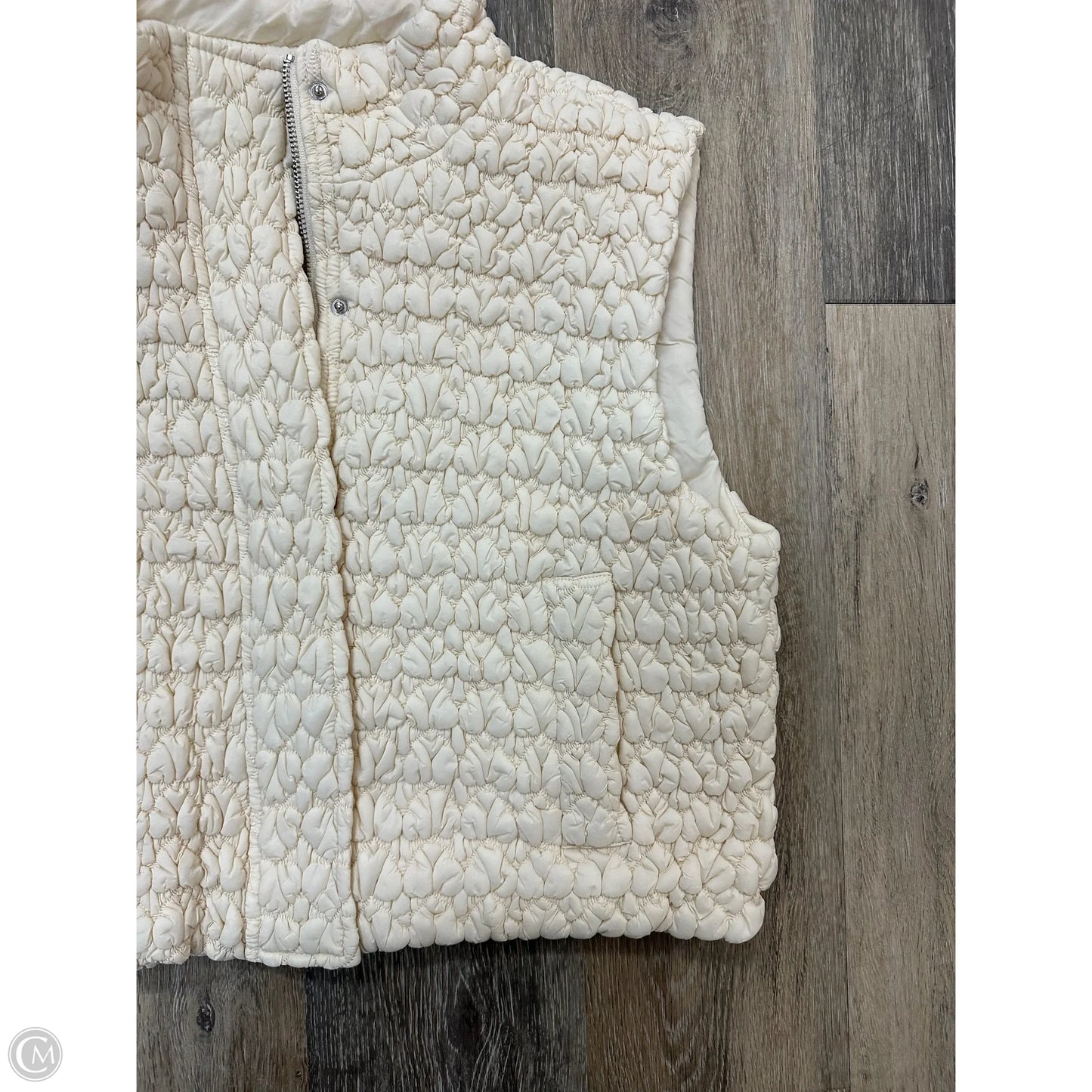 Vest Puffer & Quilted By Current Air In Cream, Size: S