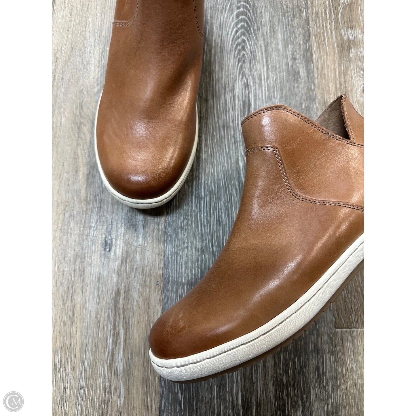 Boots Ankle Flats By Taos In Tan, Size: 8