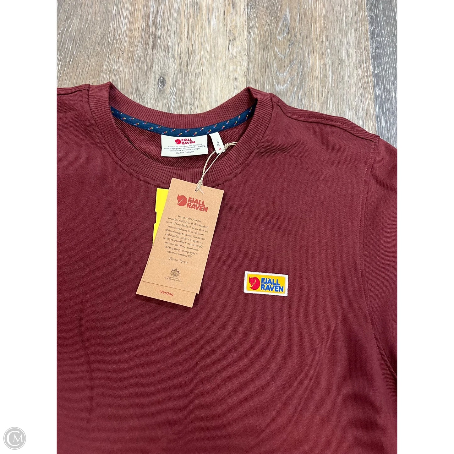 Sweatshirt Crewneck By FJALL RAVEN In Red, Size: M