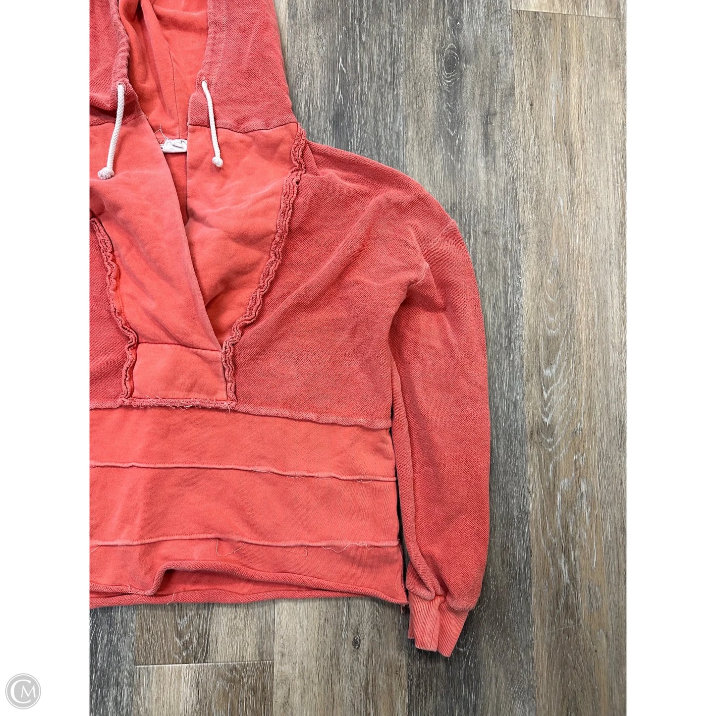 Sweatshirt Hoodie By Bke In Coral, Size: S