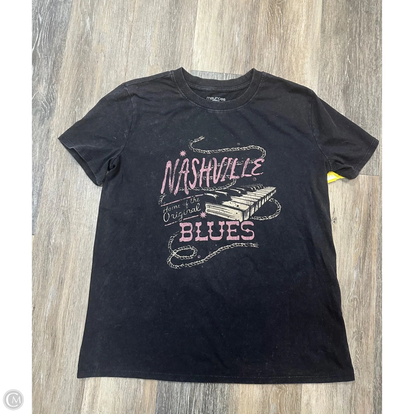 Top Short Sleeve By Maurices In Black, Size: S