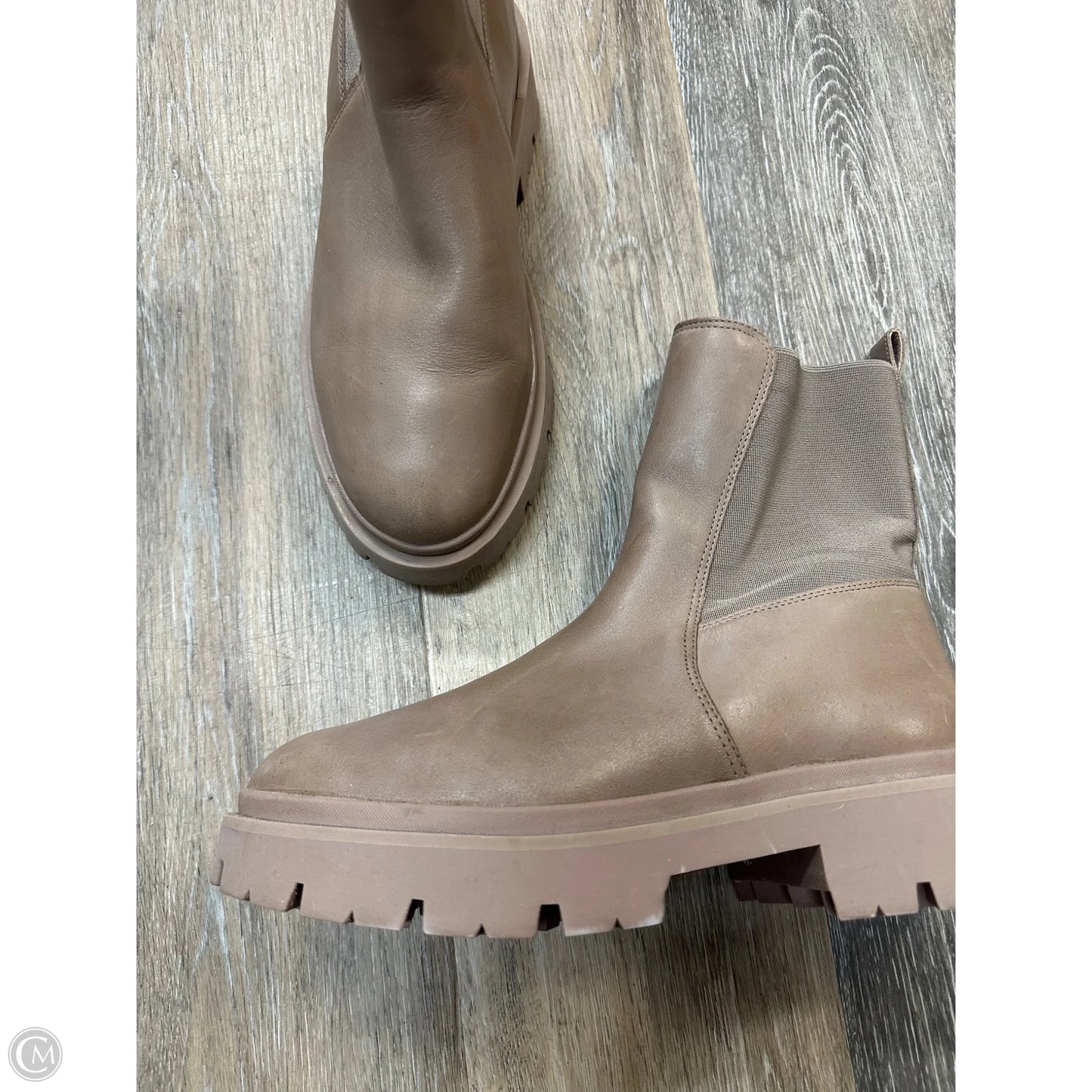 Boots Ankle Flats By Schutz In Beige, Size: 8.5