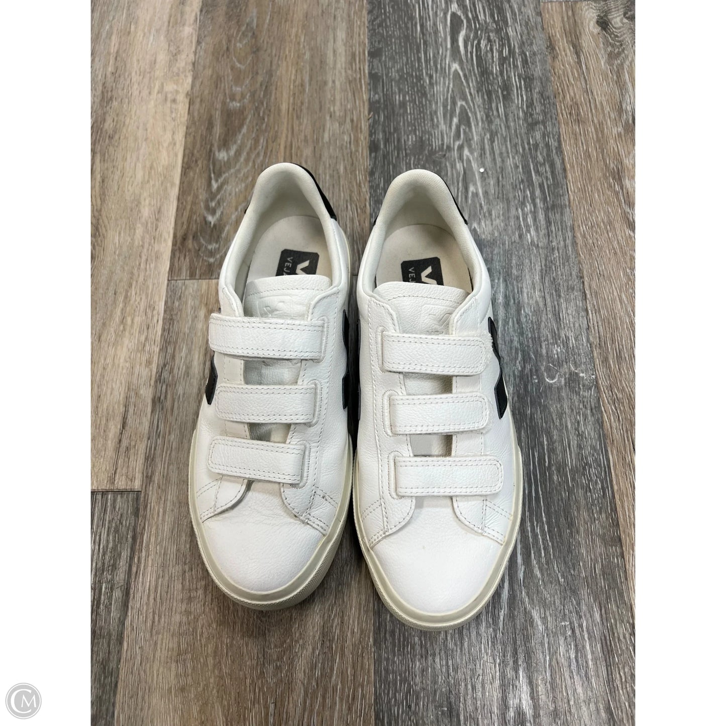 Shoes Sneakers By Tretorn In Blue & White, Size: 8.5
