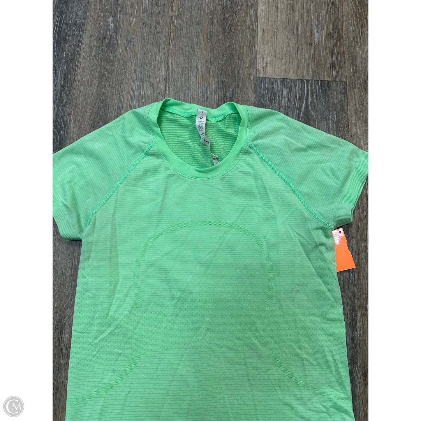 Athletic Top Short Sleeve By Lululemon In Green, Size: 6