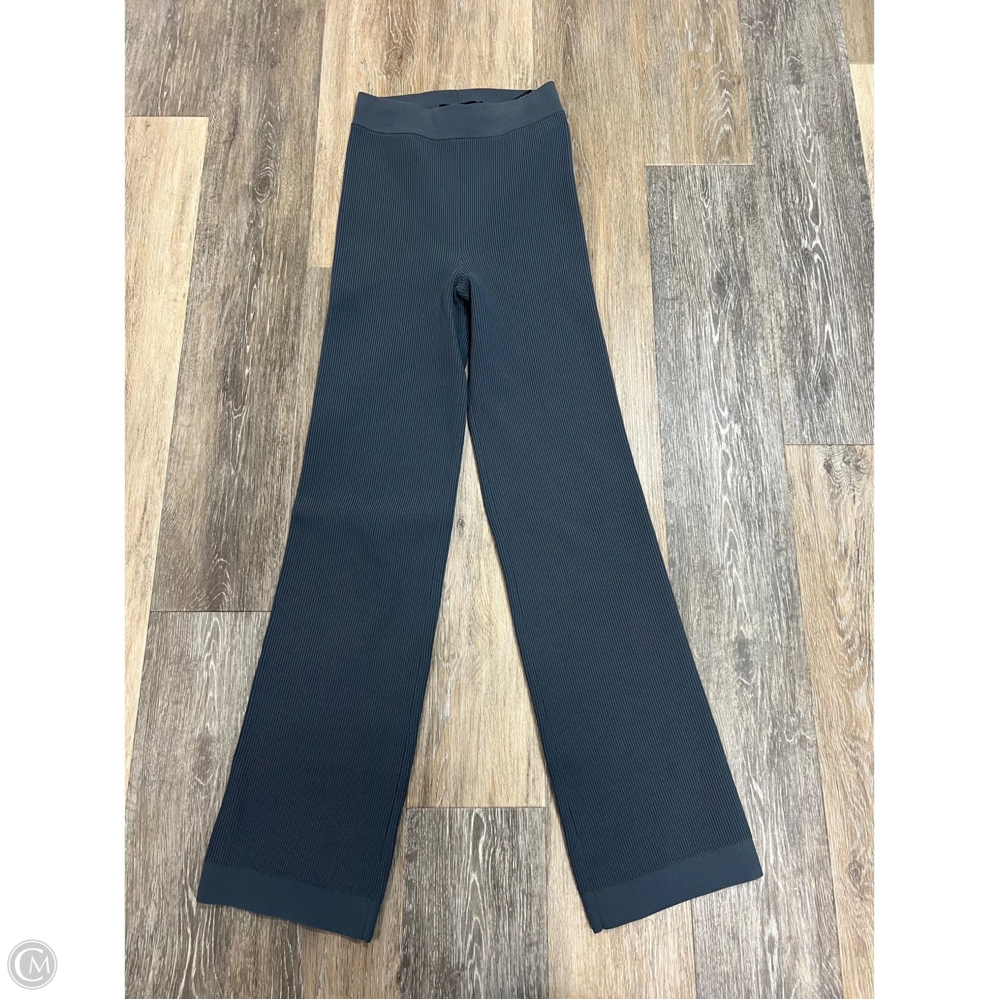 Athletic Pants By Cuts In Grey, Size: M
