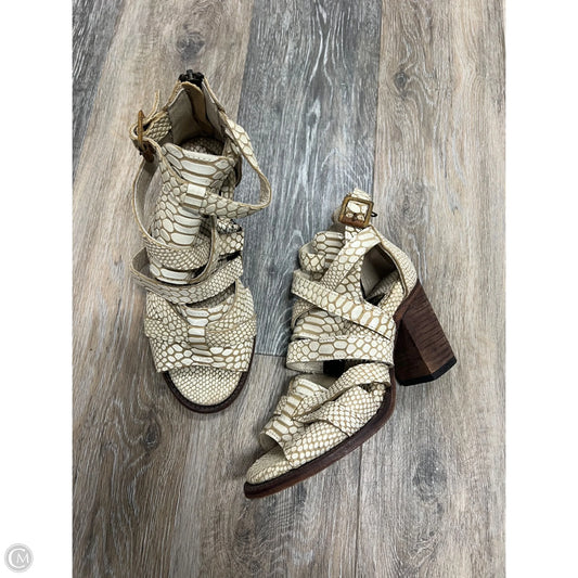 Sandals Heels Block By Freebird In Snakeskin Print, Size: 6