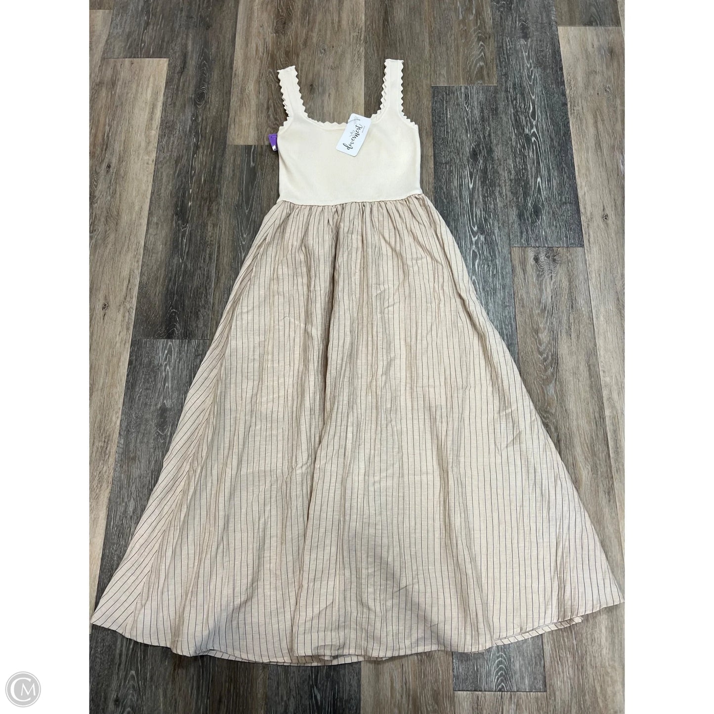 -Dress Casual Midi By Mine In Striped Pattern, Size: M