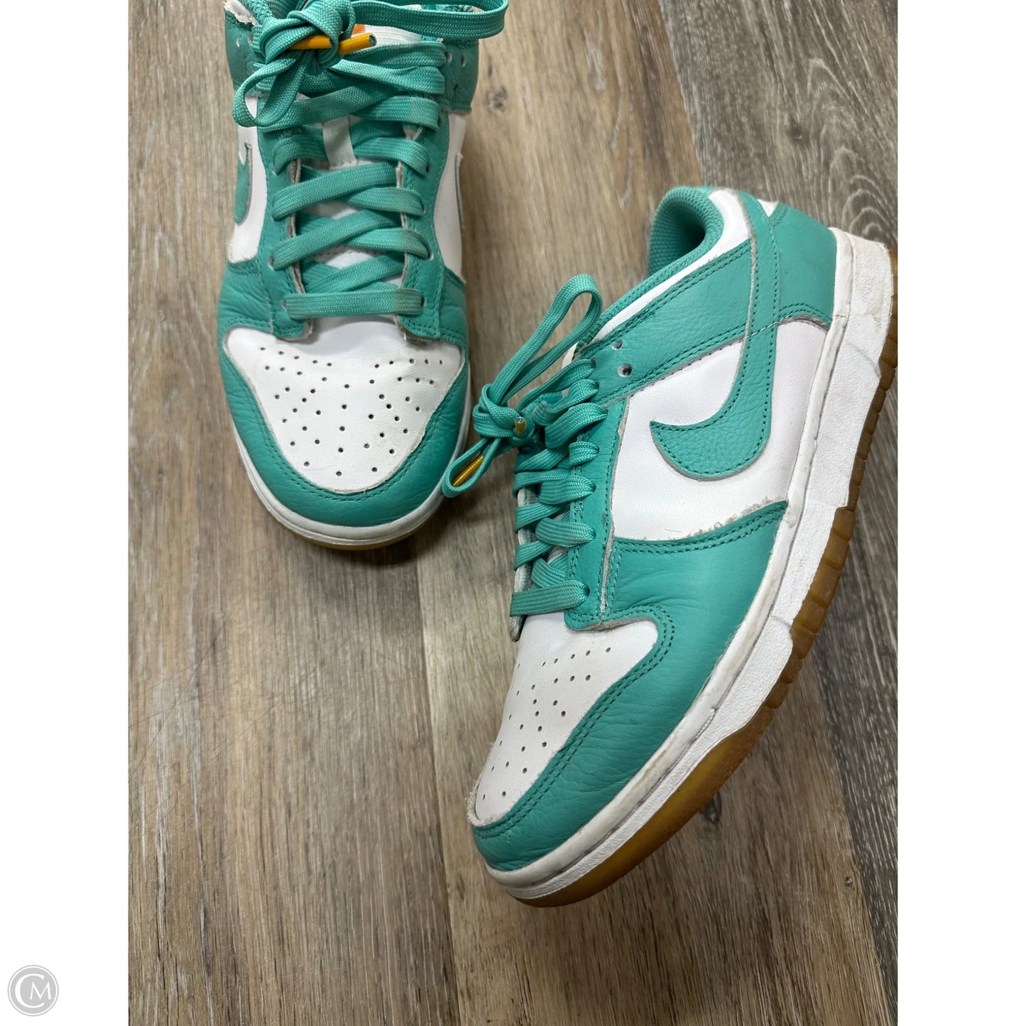 Shoes Sneakers By Nike In Blue & White, Size: 8