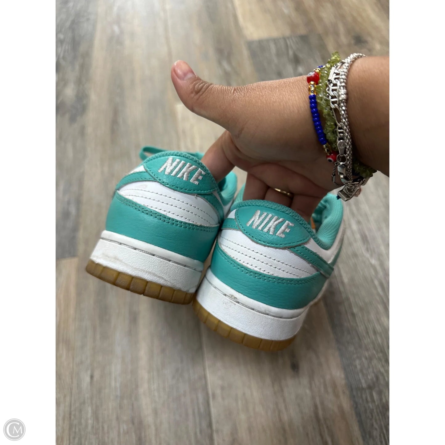 Shoes Sneakers By Nike In Blue & White, Size: 8