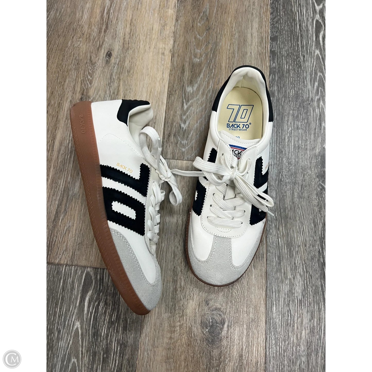 Shoes Sneakers By Back 70 In Black & White, Size: 8