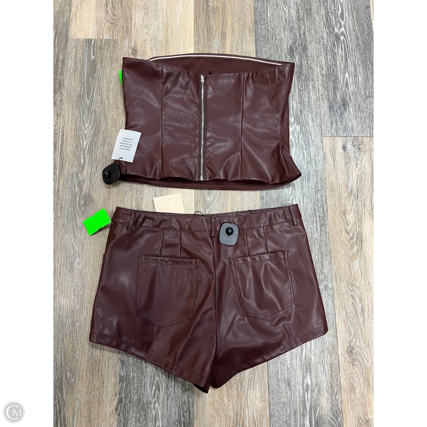 Shorts Set By Superdown In Brown, Size: L