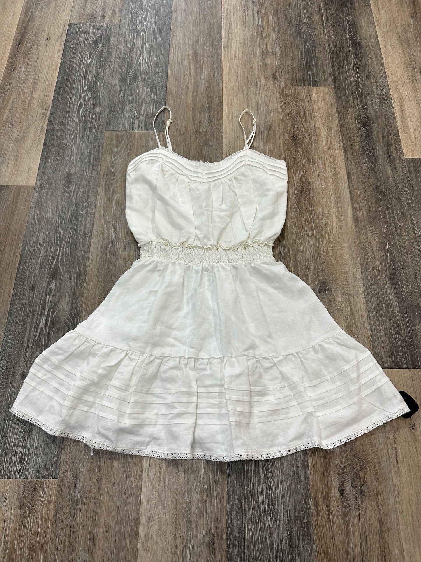 White Dress Casual Short Saltwater Luxe, Size M