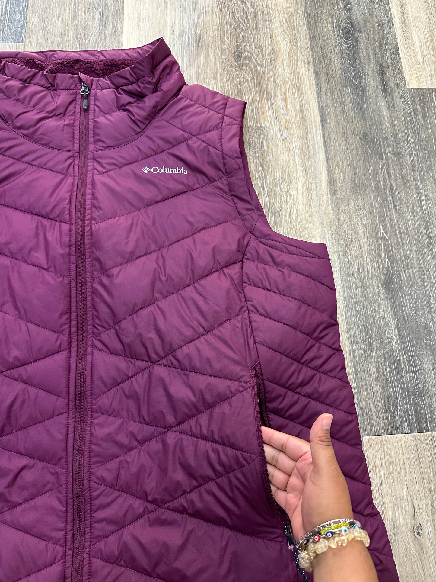 Vest Puffer & Quilted By Columbia In Purple, Size: 2x