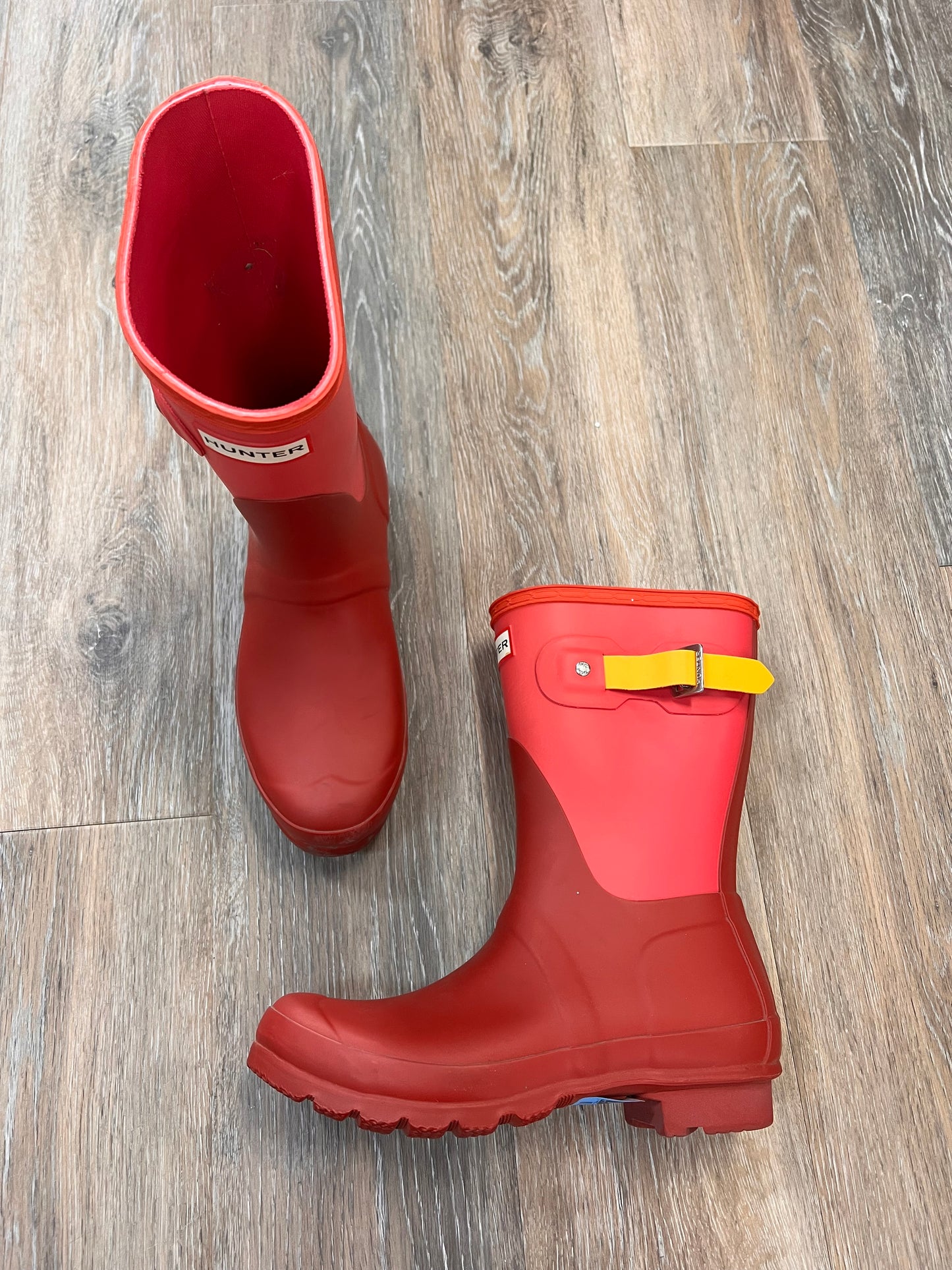 Boots Rain By Hunter In Red, Size: 7