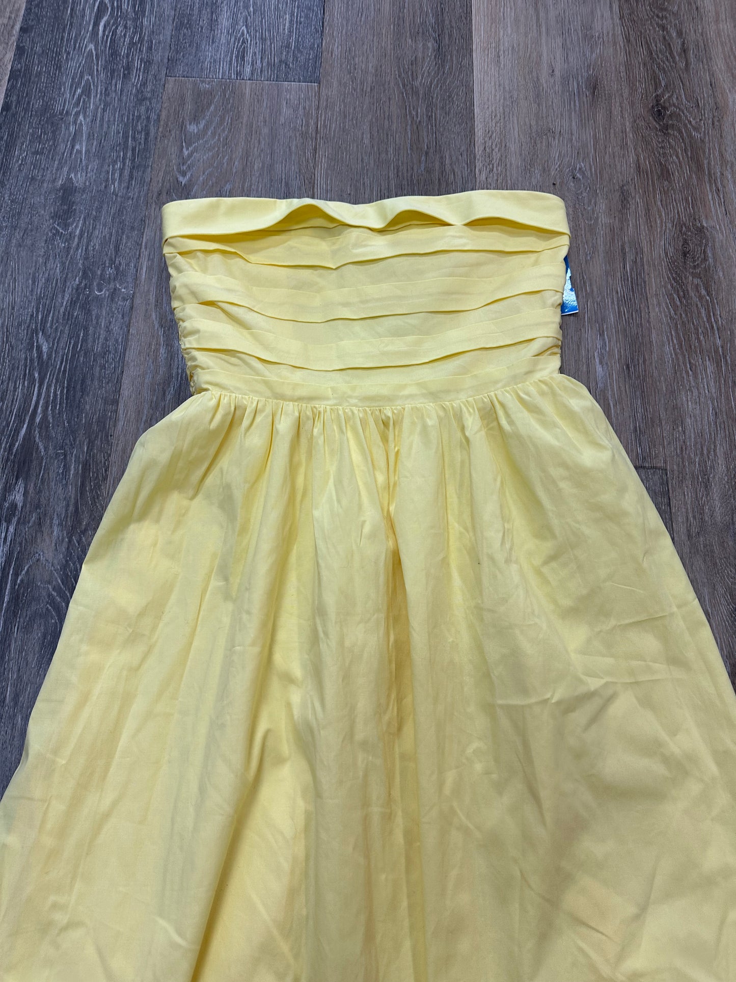 Dress Party Short By Wayf In Yellow, Size: Xs