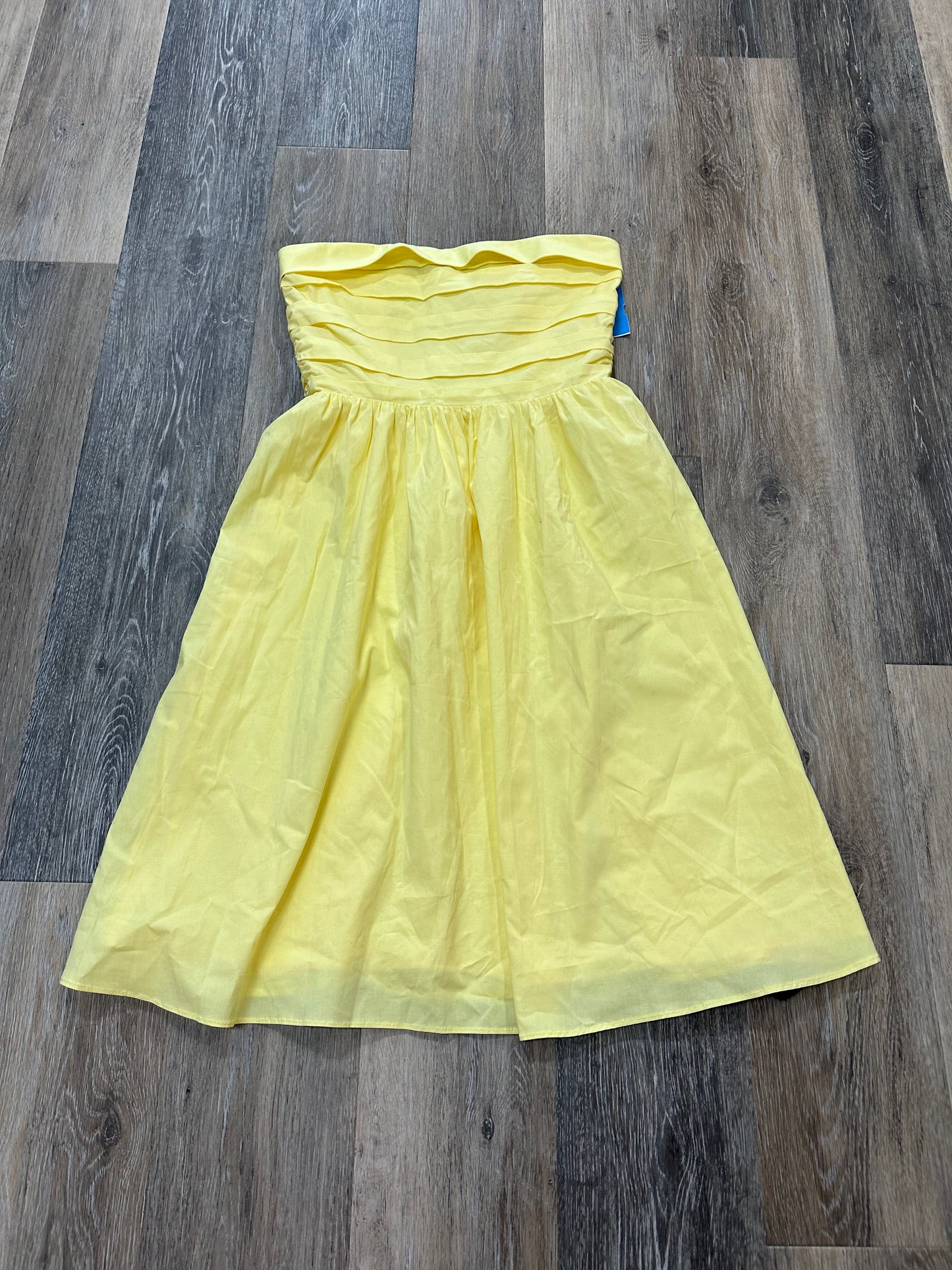 Dress Party Short By Wayf In Yellow, Size: Xs