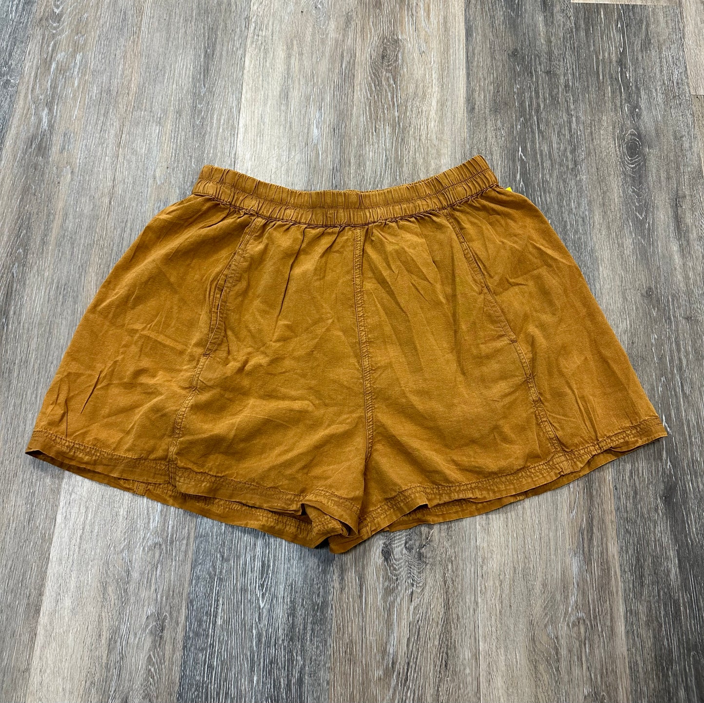 Shorts By Free People In Yellow, Size: L