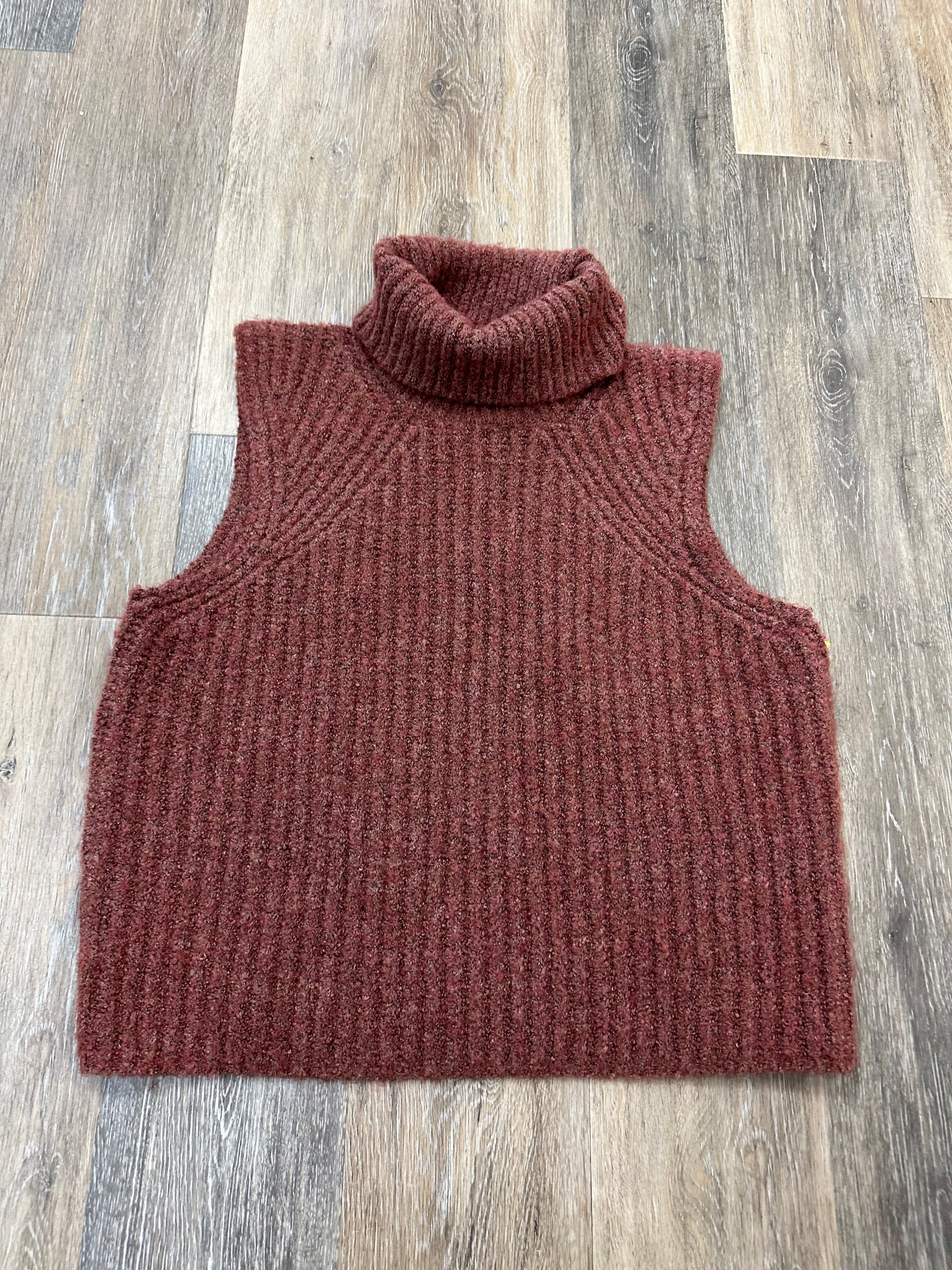 Vest Sweater By Self Contrast In Red, Size: L