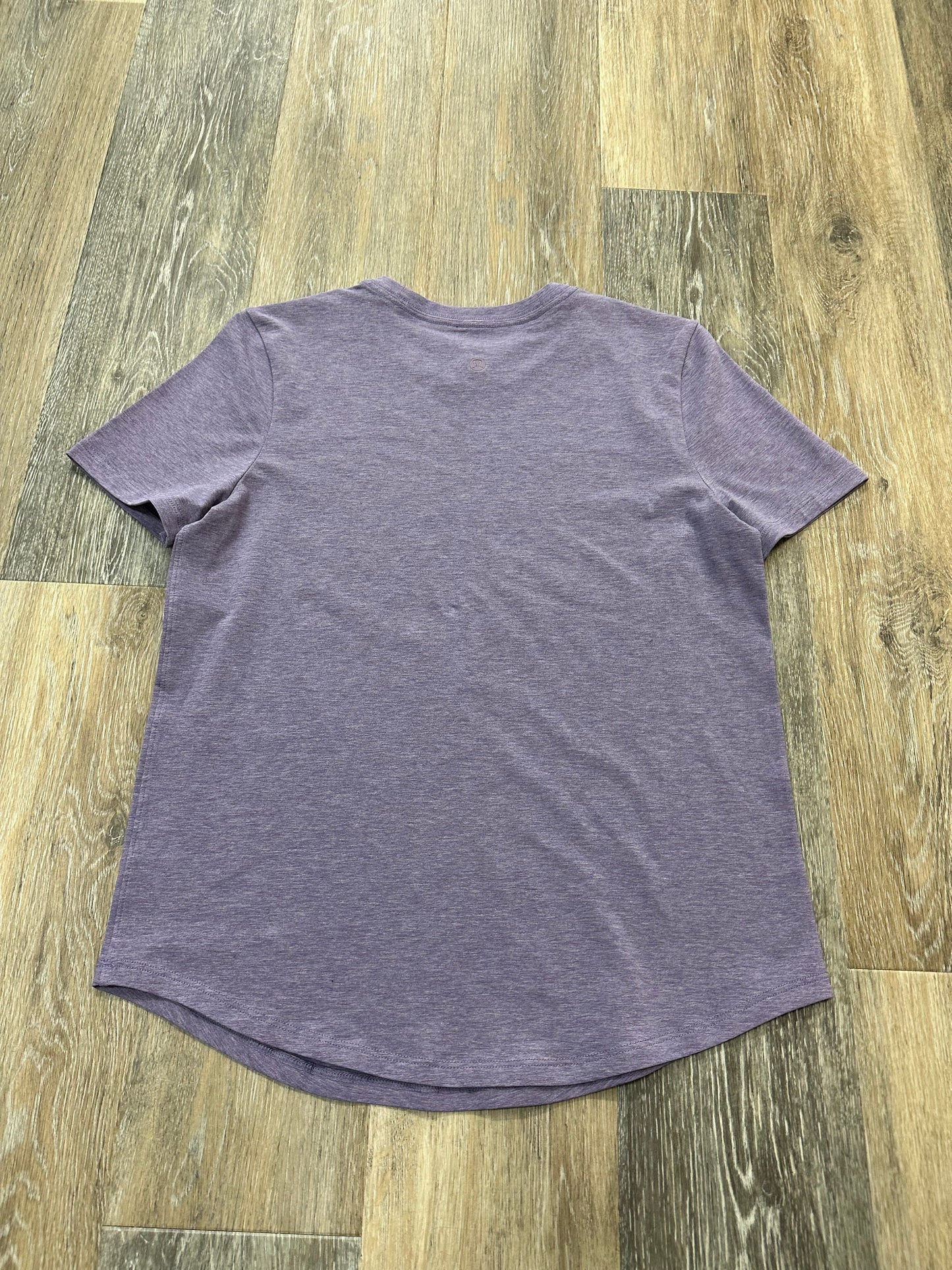 Athletic Top Short Sleeve By Lululemon In Purple, Size: M