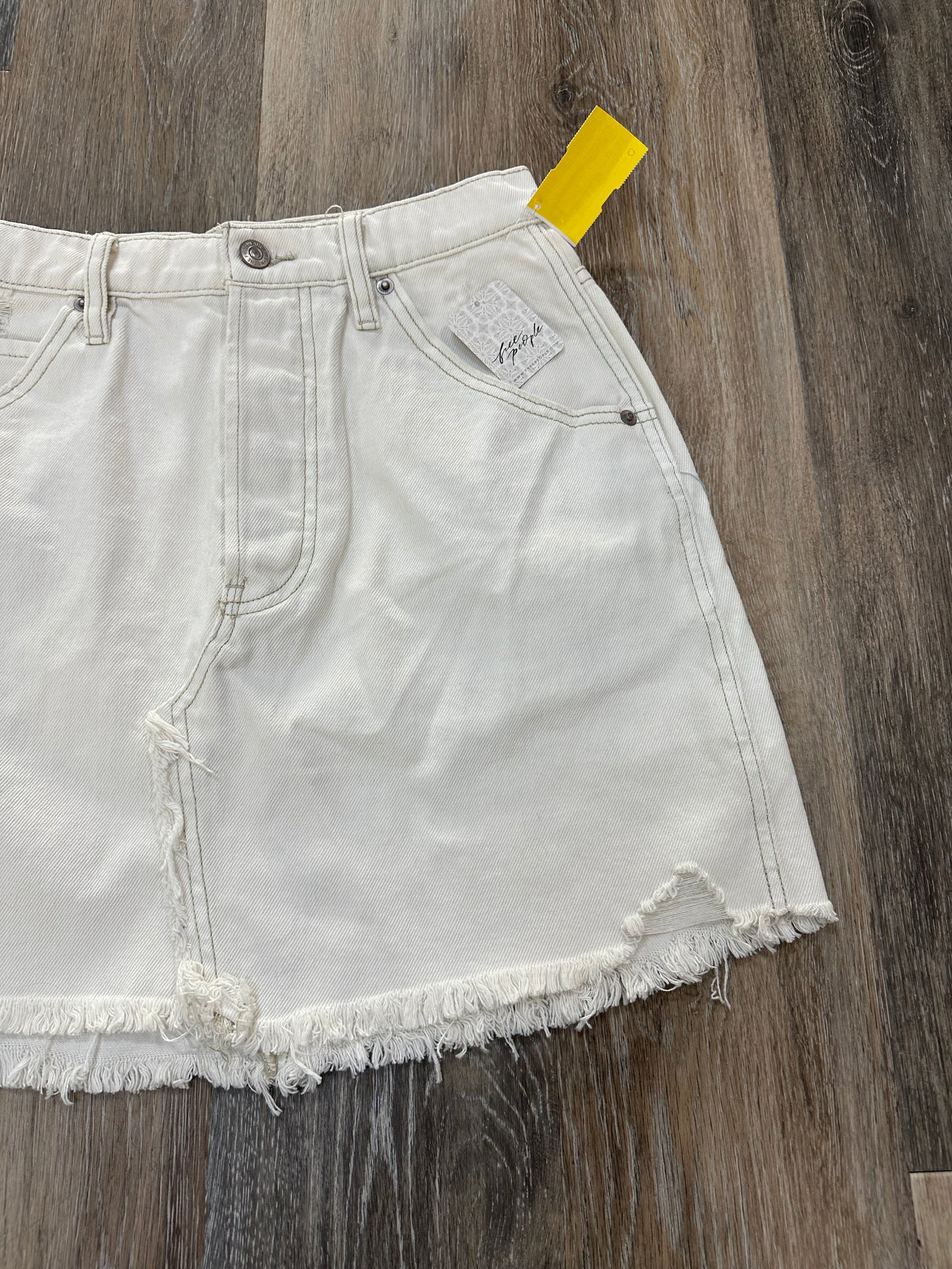 Skirt Mini & Short By We The Free In Cream, Size: 4/27