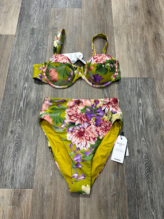 Swimsuit 2pc By Express  Size: M