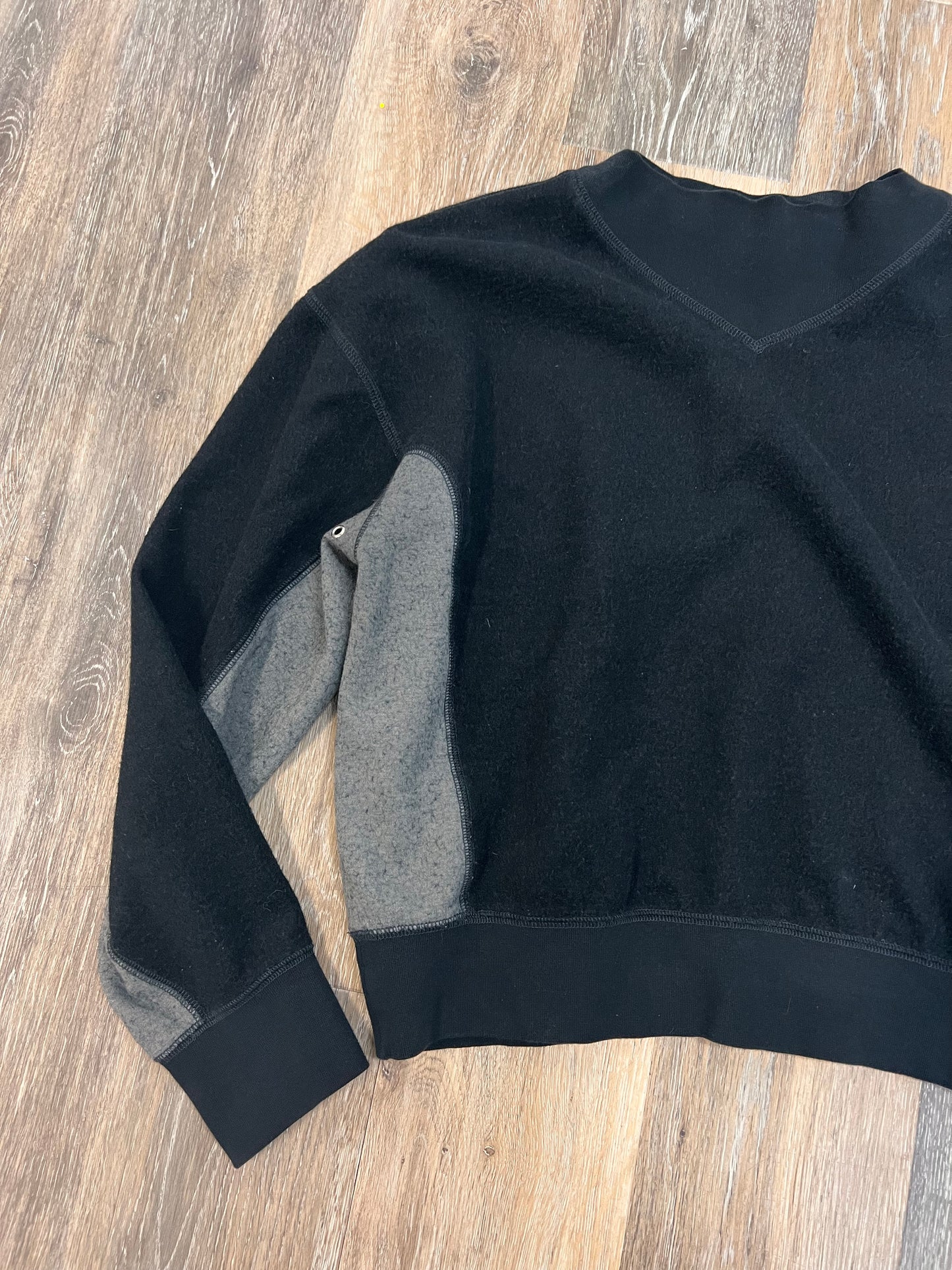 Sweatshirt Crewneck By Basin + Range In Black, Size: L