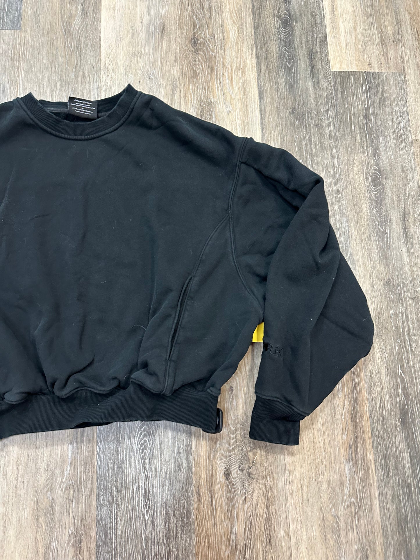 Sweatshirt Crewneck By Popflex In Black, Size: S