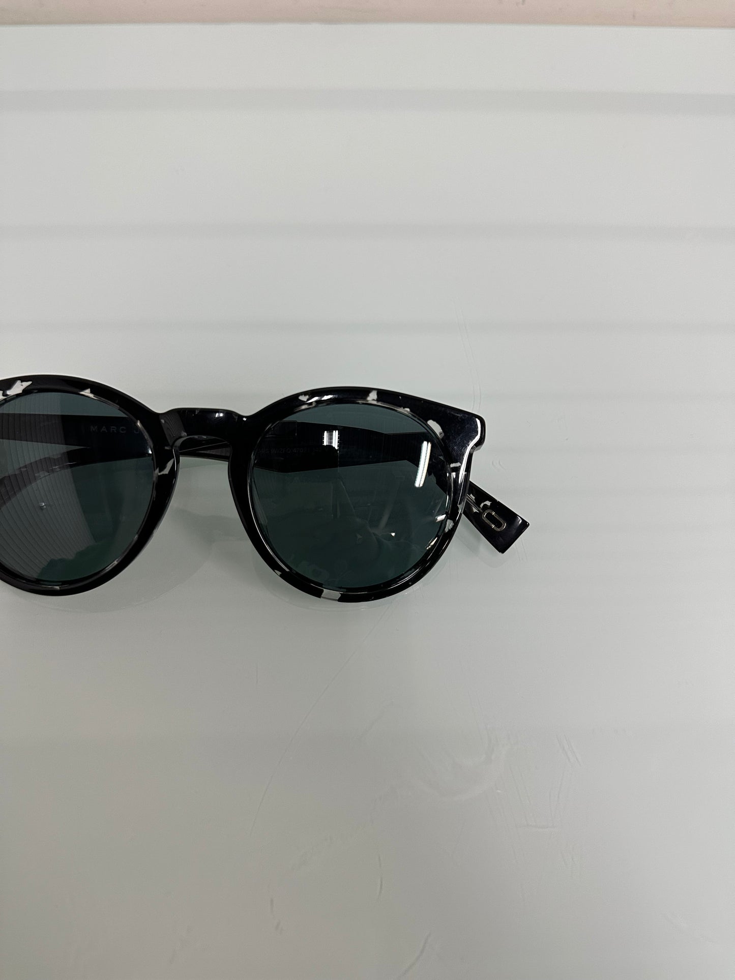 Sunglasses Designer By Marc By Marc Jacobs