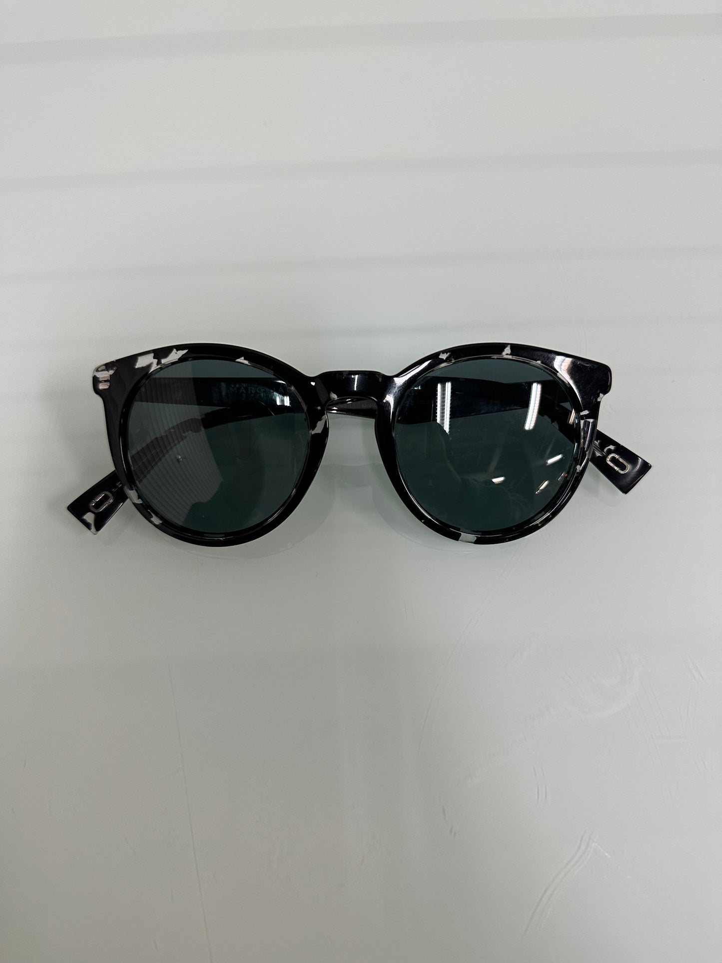 Sunglasses Designer By Marc By Marc Jacobs