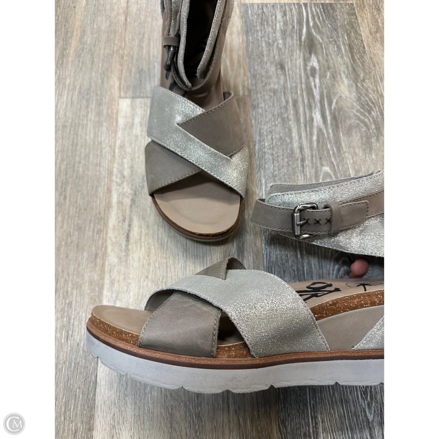 Sandals Heels Block By Otbt In Silver, Size: 9
