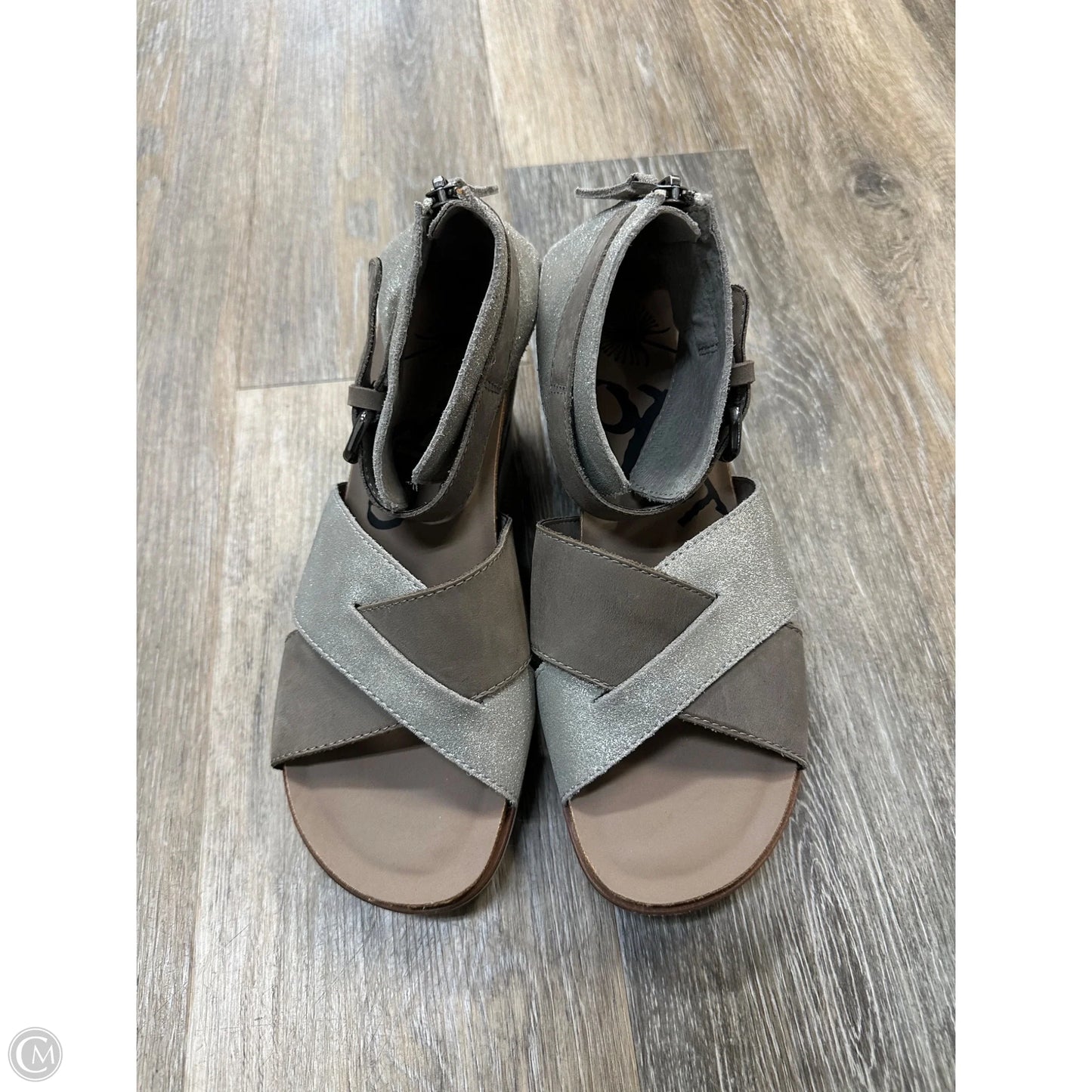 Sandals Heels Block By Otbt In Silver, Size: 9