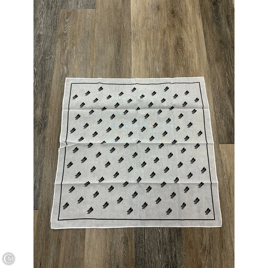 Scarf Square By K&N