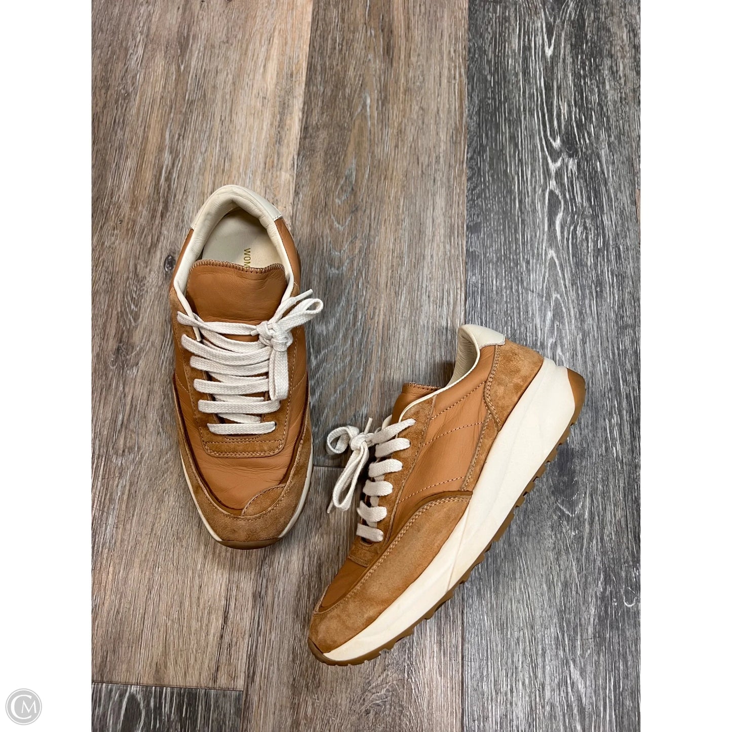 Shoes Athletic By Woman by Common Projects In Tan, Size: 7