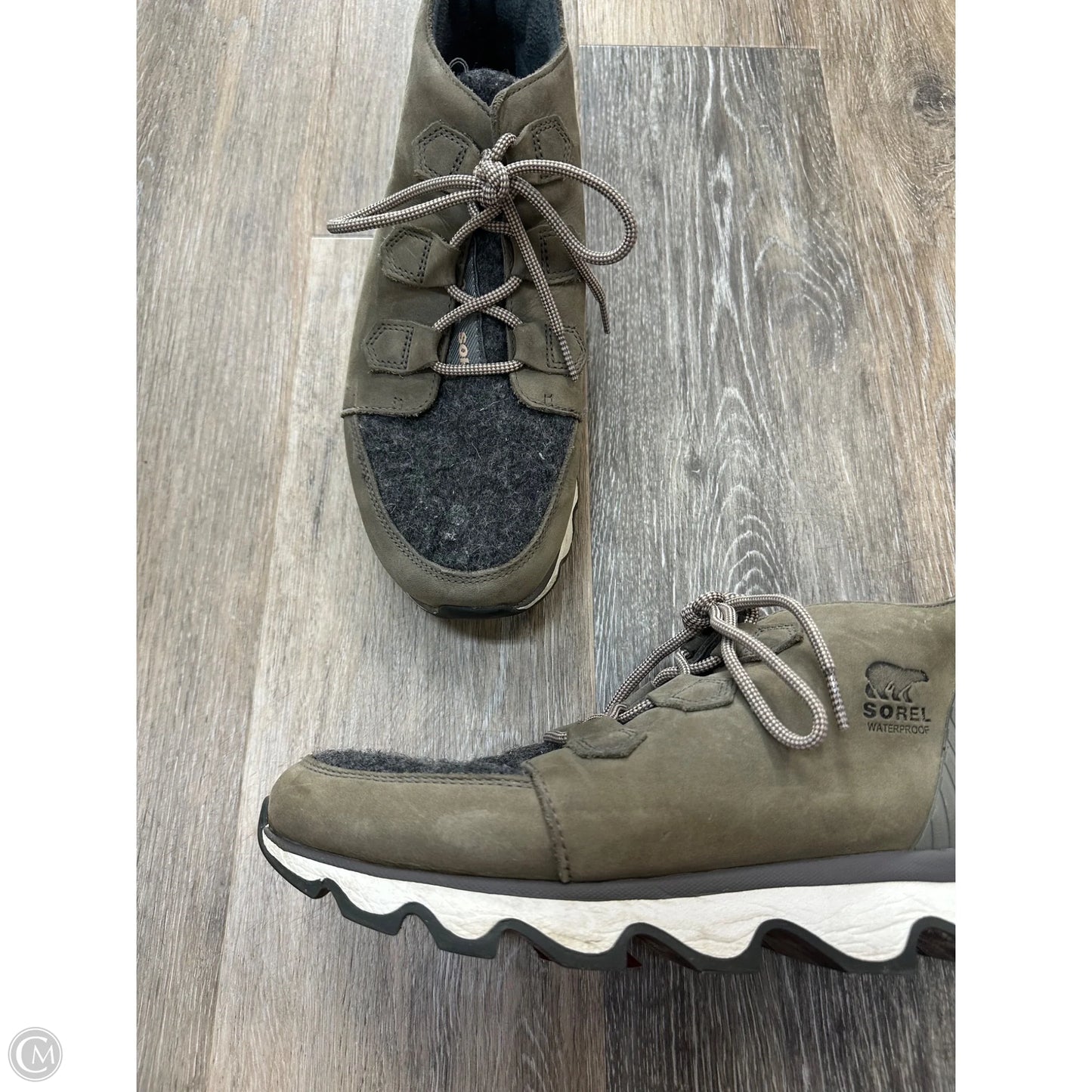 Boots Ankle Flats By Sorel In Green, Size: 7