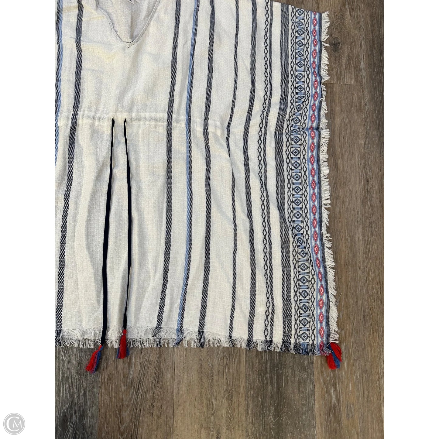 Swimwear Cover-up By Velvet By Graham & Spencer In White, Size: Xs