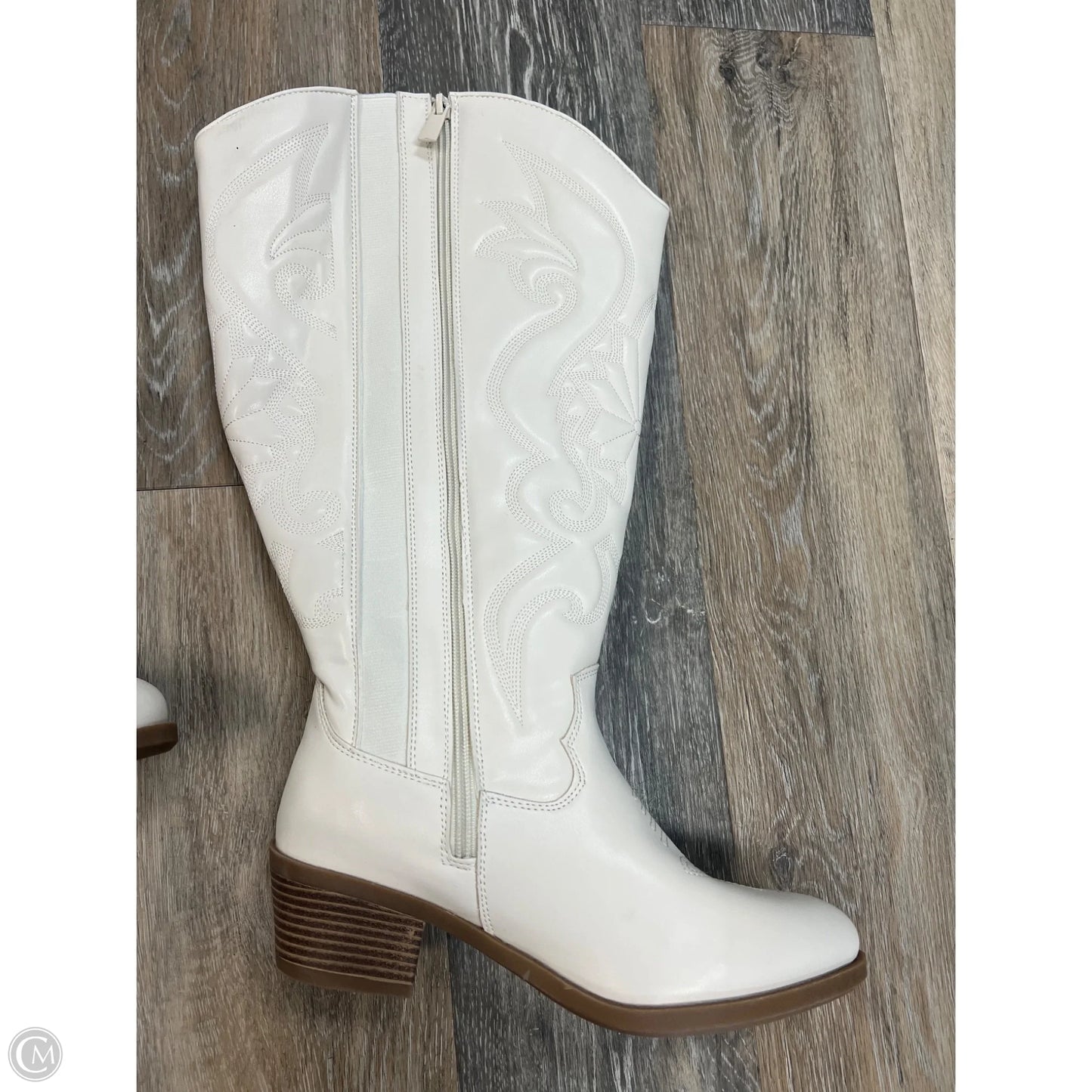 -Boots Western By Torrid In White, Size: 7.5