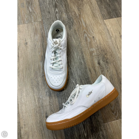 Shoes Athletic By Nike In White, Size: 10