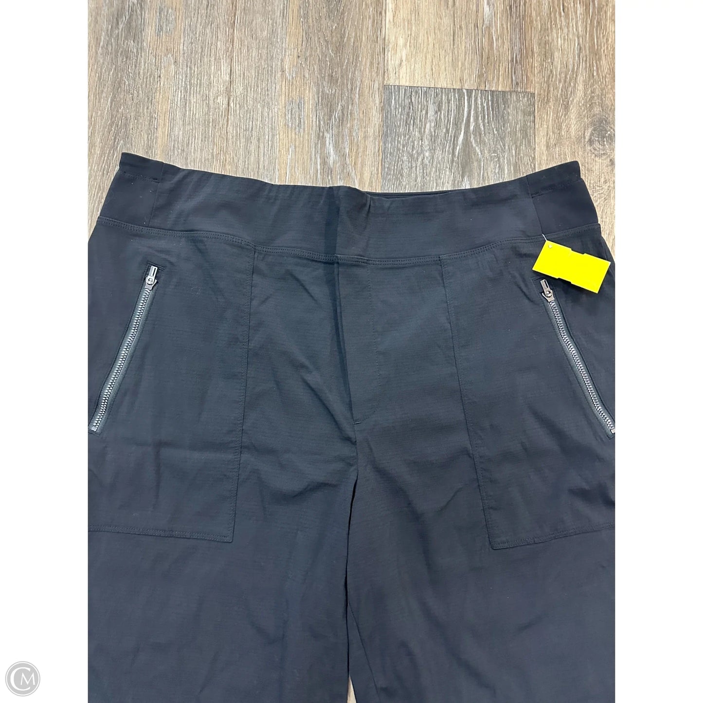 Athletic Shorts By Athleta In Black, Size: 16