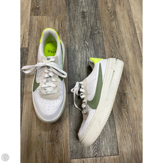 Shoes Sneakers By Nike In White, Size: 10.5