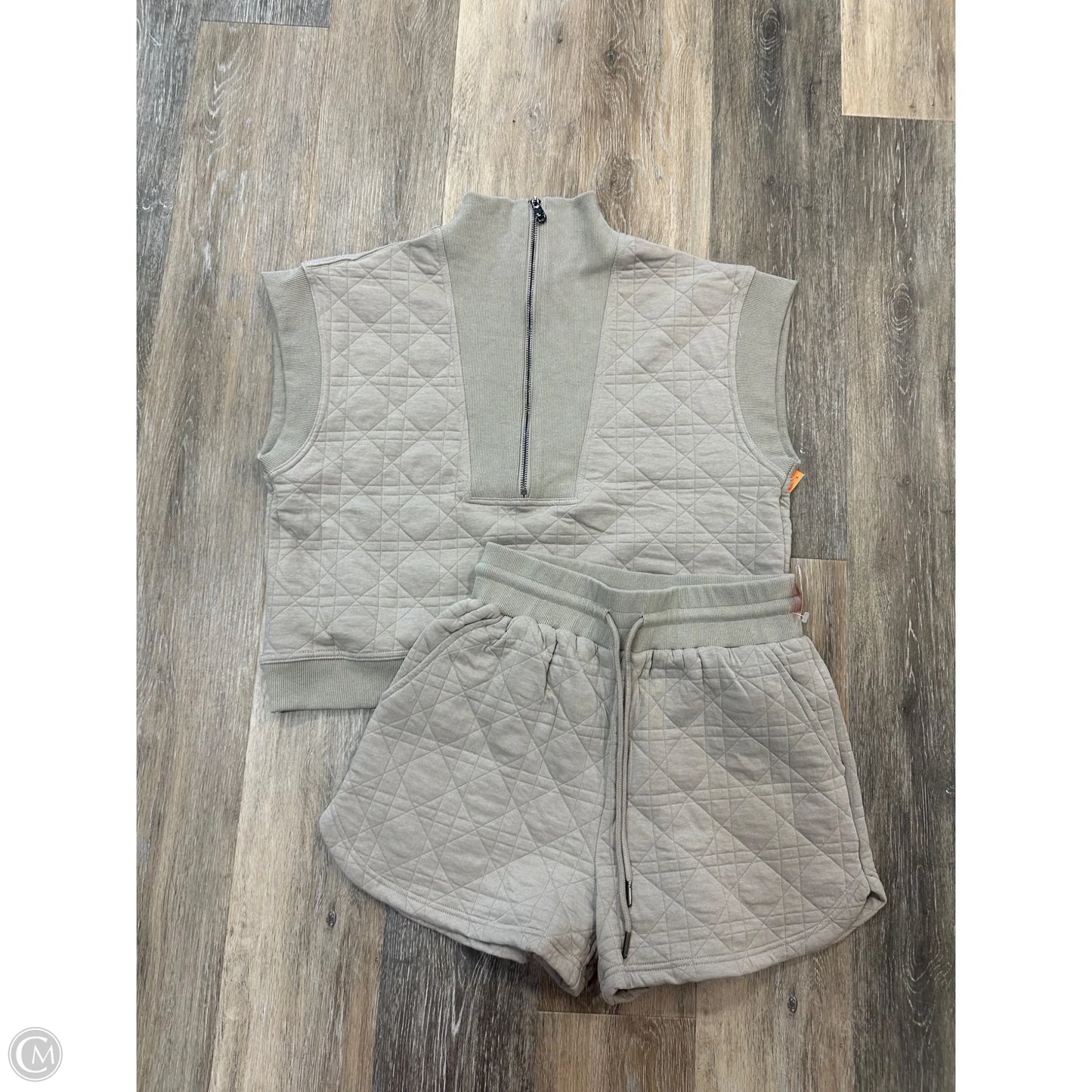 Shorts Set By Entro In Tan, Size: M