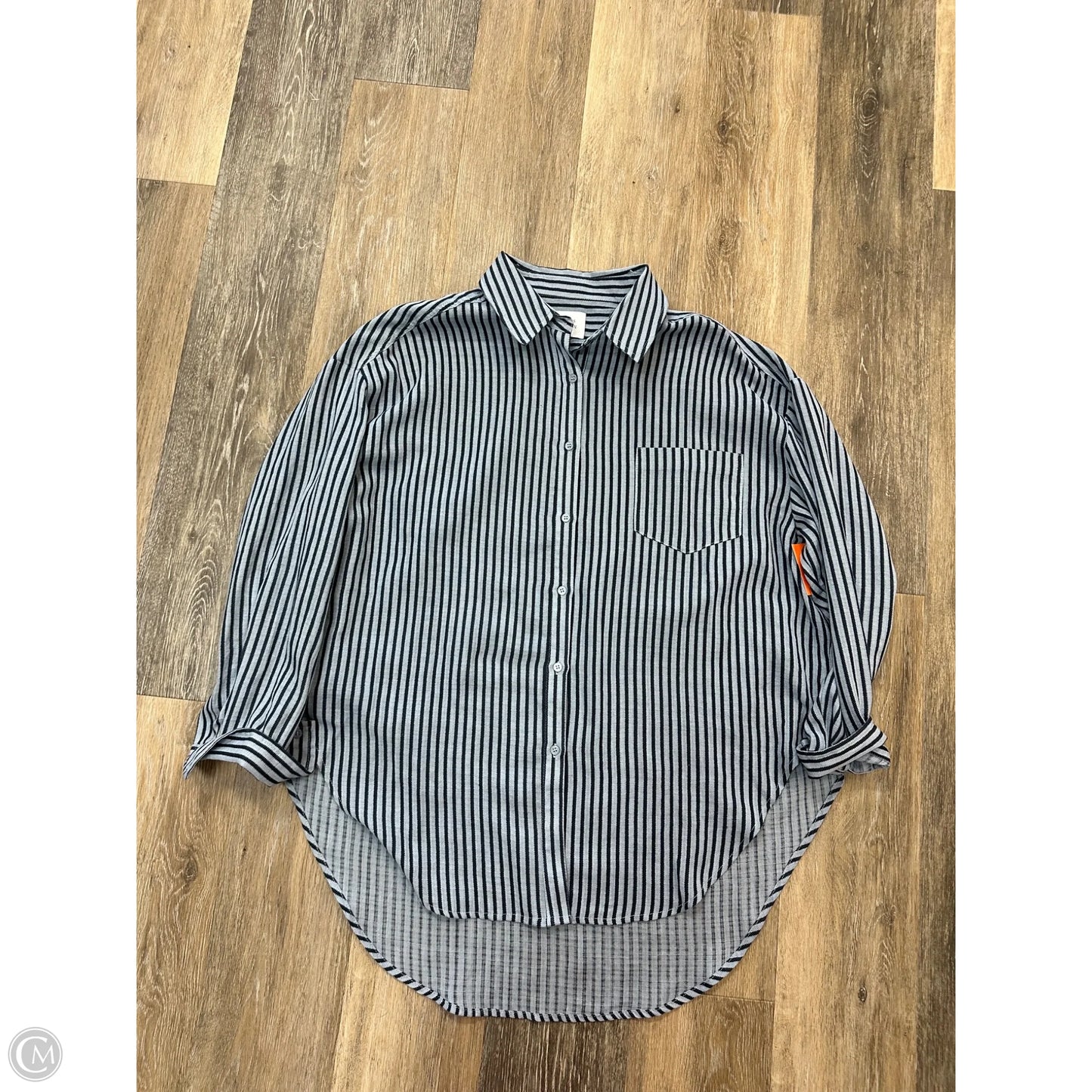 Blouse Long Sleeve By Things Between In Striped Pattern, Size: S